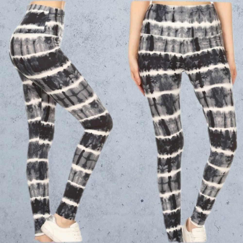 TIE DYE LEGGINGS 🖤🌪🤍
